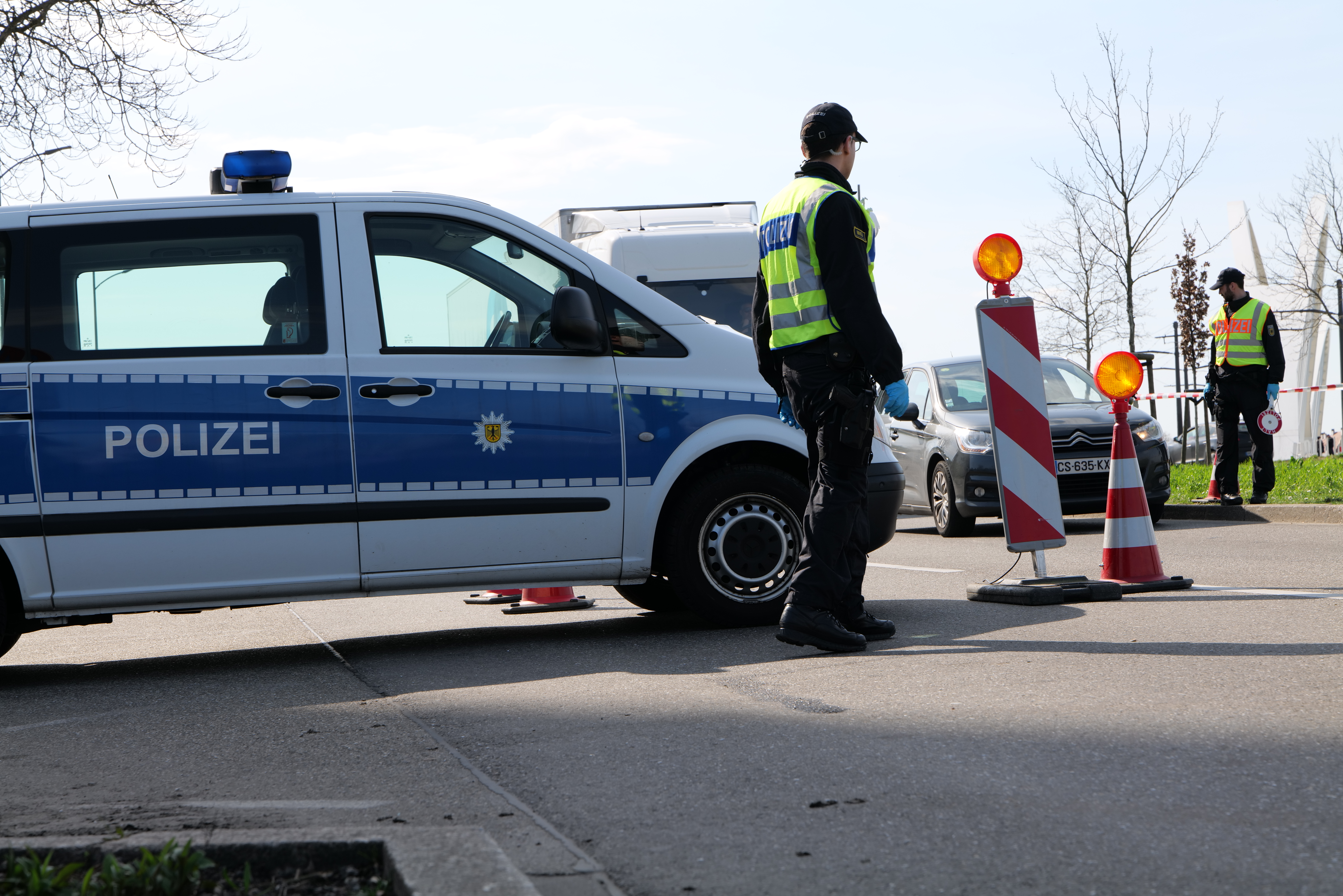 Neue Studie zu Binnengrenzkontrollen: Symbolpolitik statt Lösungen